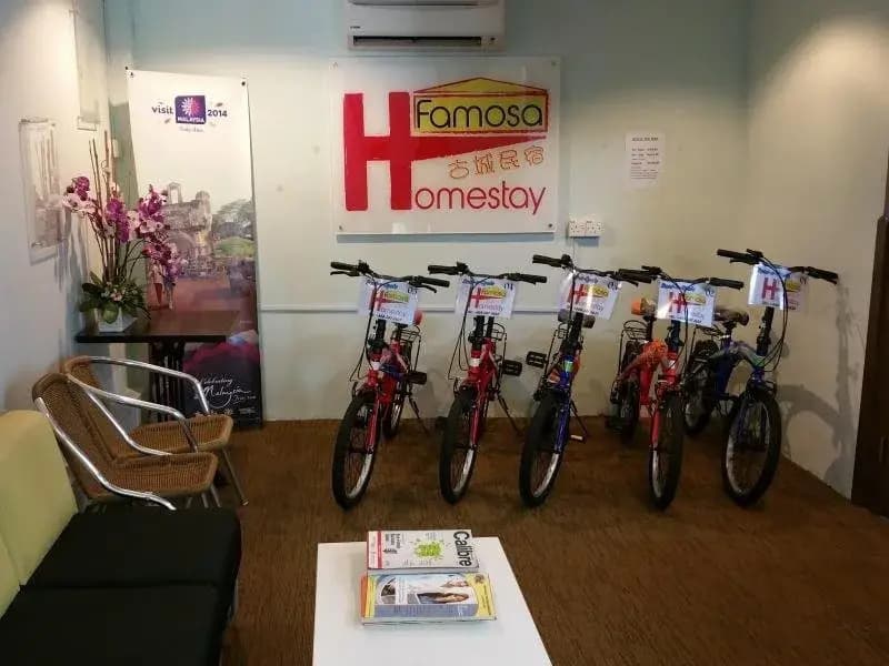 Famosa Homestay - photo 3