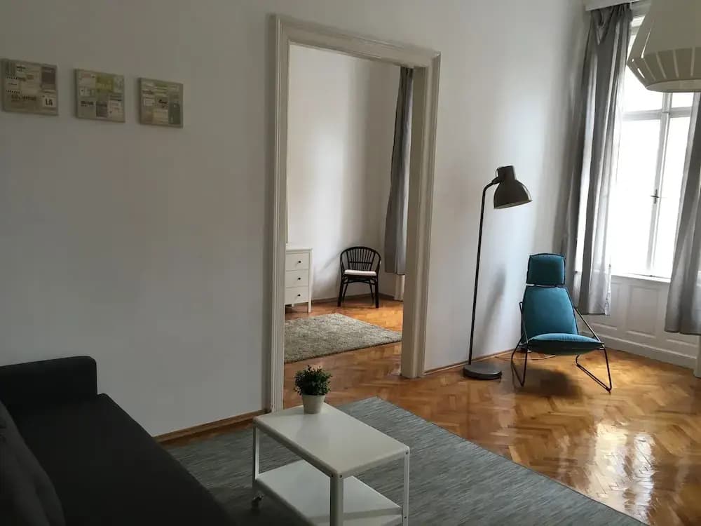 Budget Apartment by Hi5 - Rákóczi 24. - photo 5