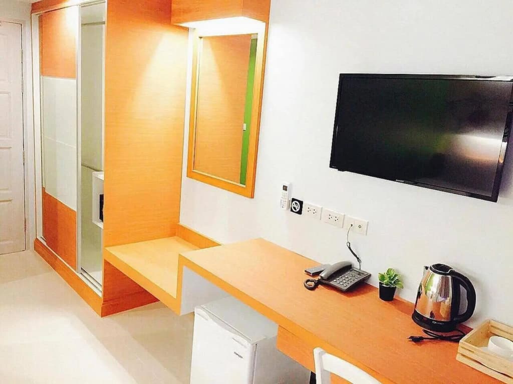 NIDA Rooms Ratchathewi Siam Orchid - photo 3