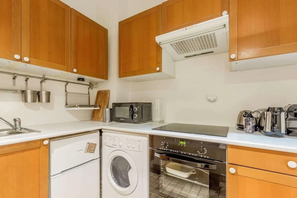 Edgar Suites Saint-Augustin - Naples - photo 13