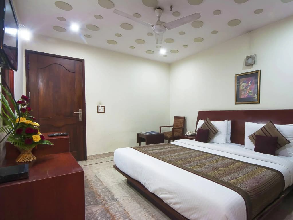 Hotel Sun City by OYO - photo 3