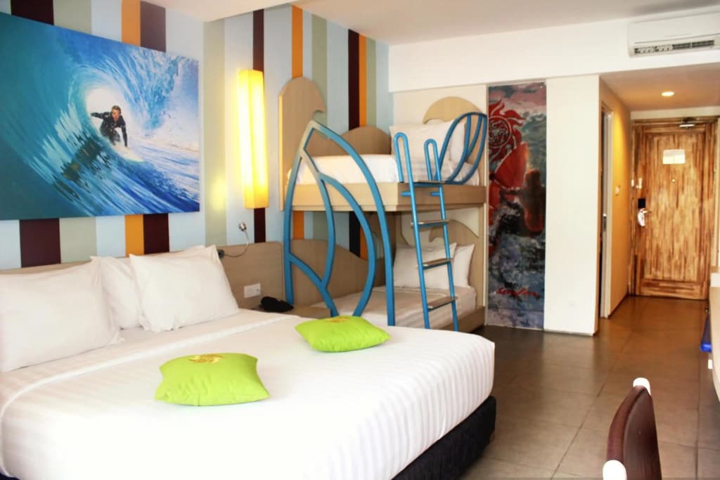Bliss Surfer Hotel Legian - photo 5