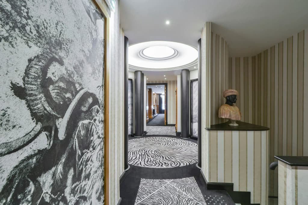 Maison Astor Paris, Curio Collection by Hilton - photo 16