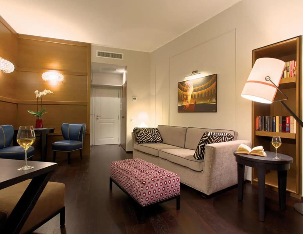 Stendhal Luxury Suites - photo 31