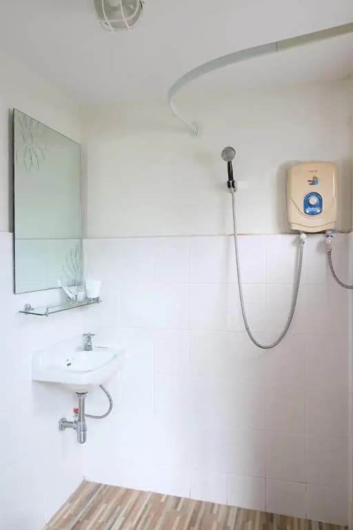 UDEE Cozy Hotel - photo 12