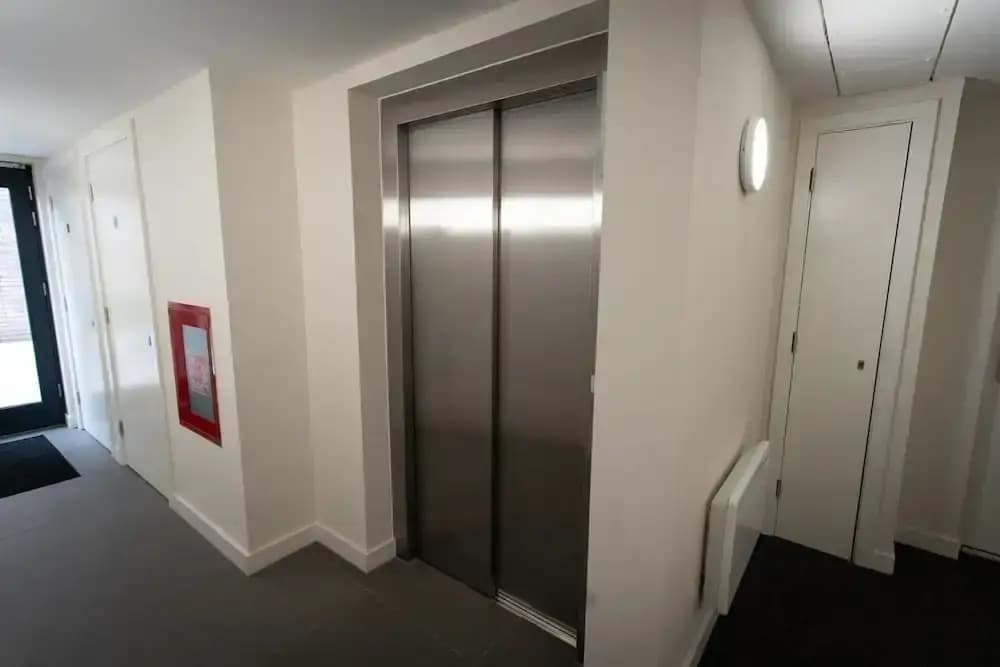 Studio flat with free Parking - photo 29