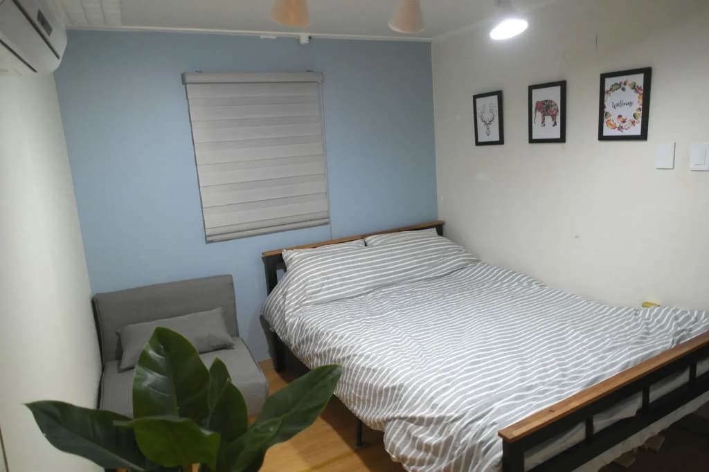 One Minute Guesthouse - photo 6