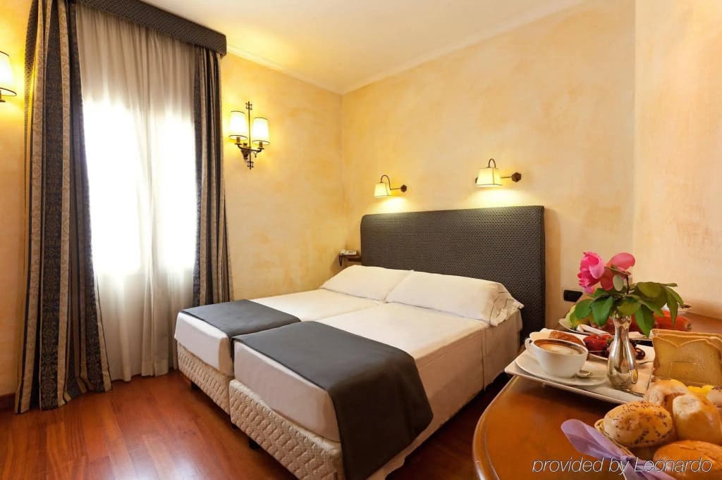La Fenice Hotel - photo 3