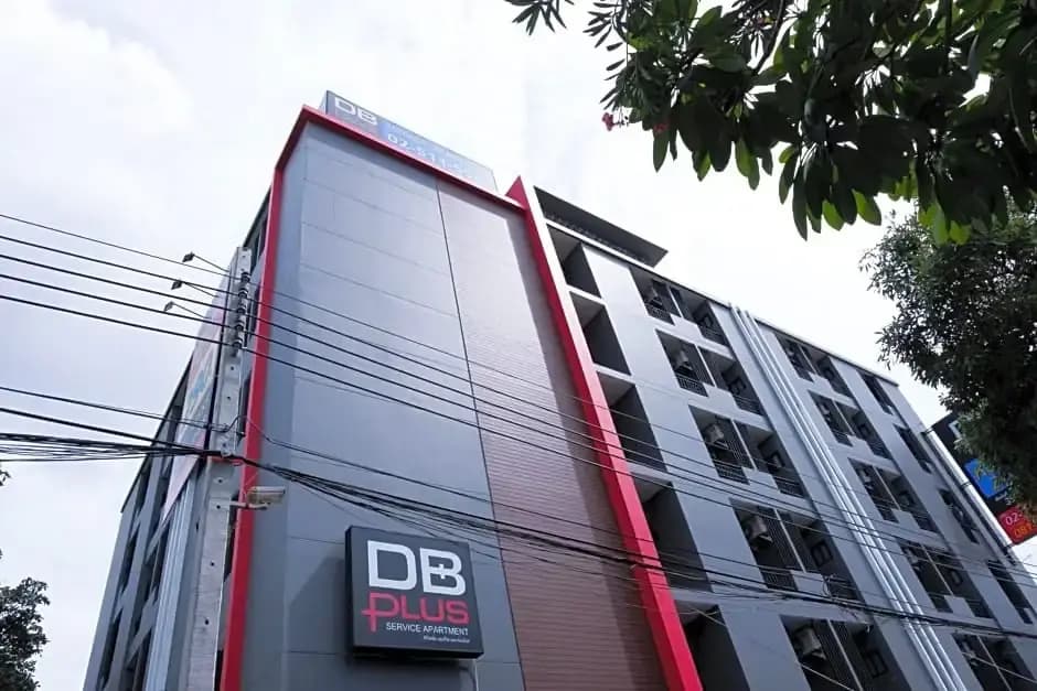 DB Plus 5 - main photo