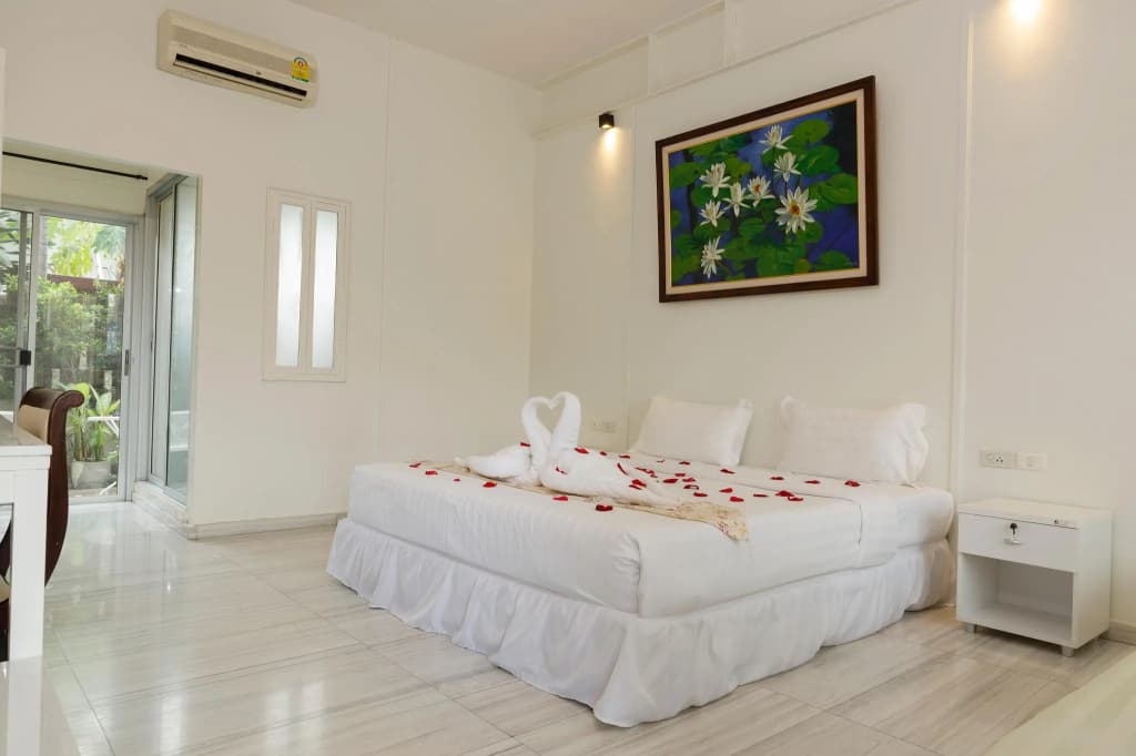 3b Boutique Bed & Breakfast - photo 5