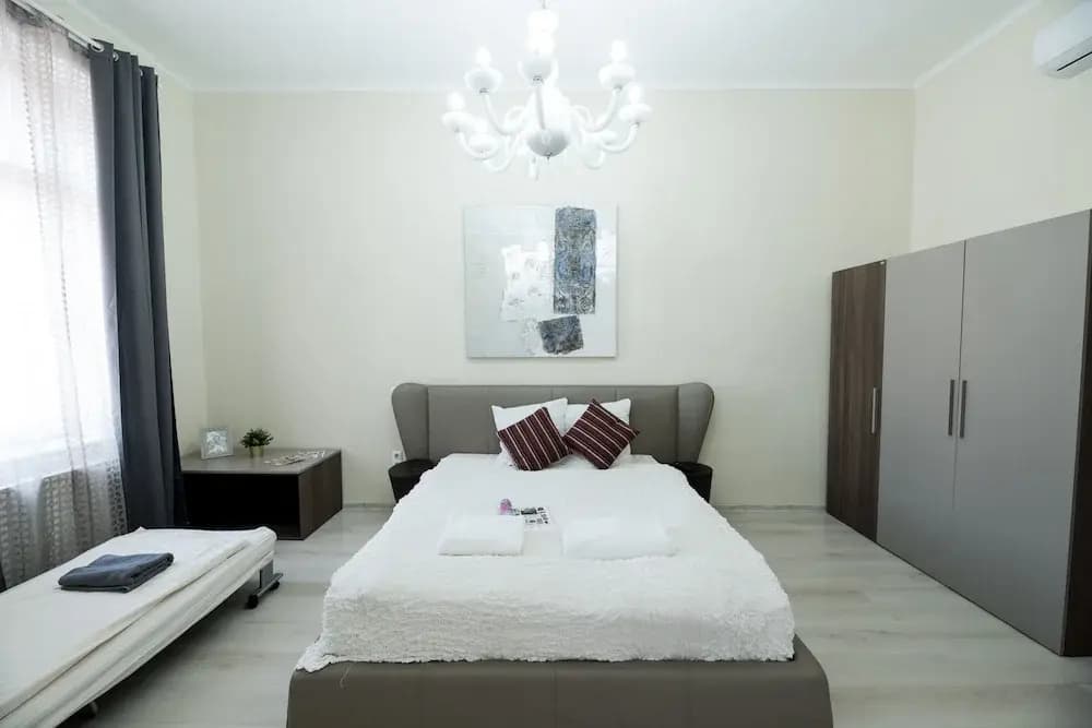 Budapest Easy Flats-Oktogon Lux Apartment - photo 4
