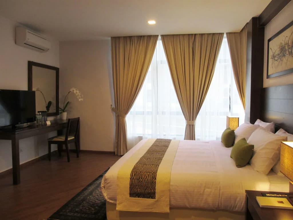 Samsuria Beach Resort & Residence - photo 5