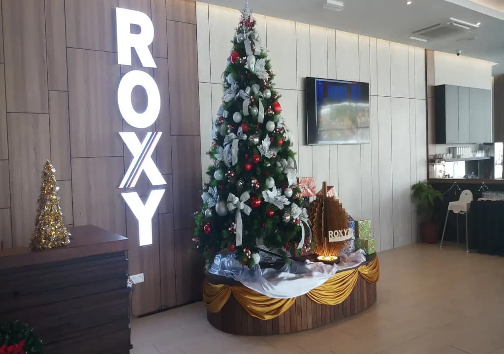 Roxy Hotel Serian - photo 2