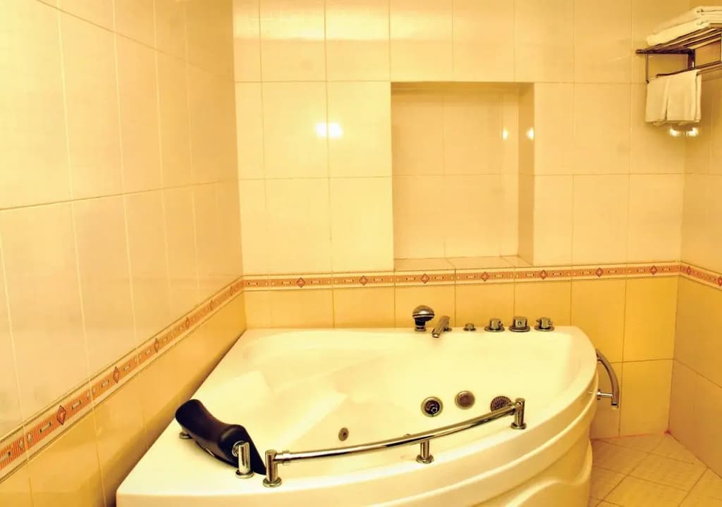 Hoa Long Hotel - photo 7