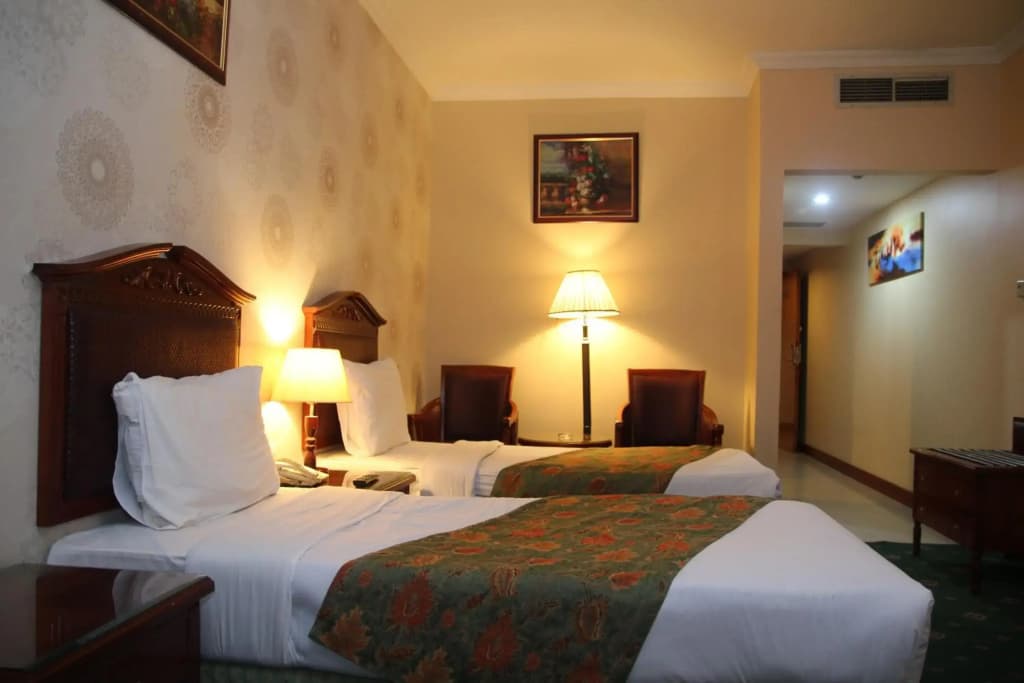 Mount Royal Hotel - photo 23