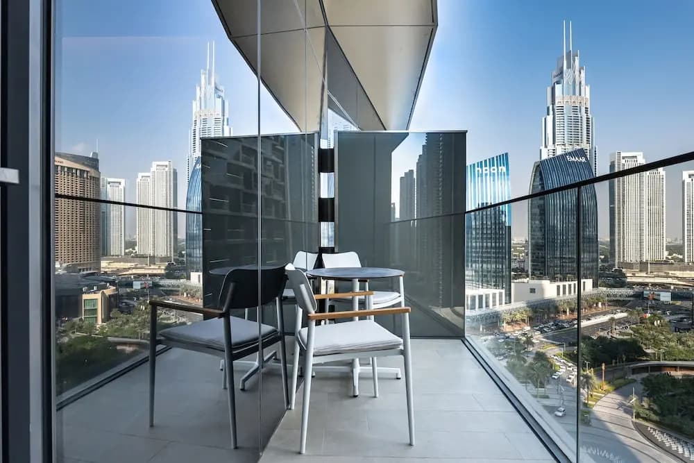 Luxury StayCation - Modern Comfort: 3-BR at The Address Opera - photo 6