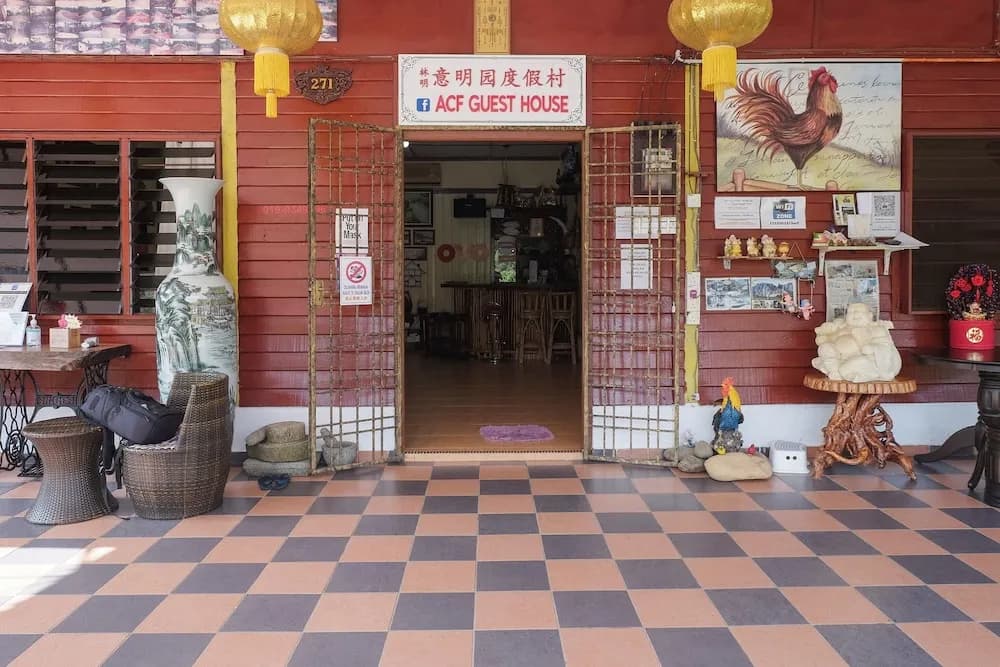 OYO 89928 Acf Guest House - photo 14