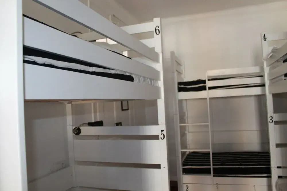 Surf in Chiado Hostel - photo 15