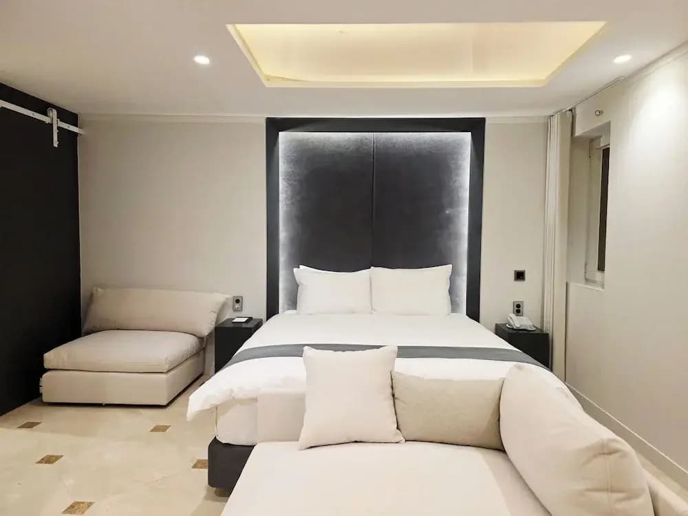 BlueDuck Hotel - photo 4