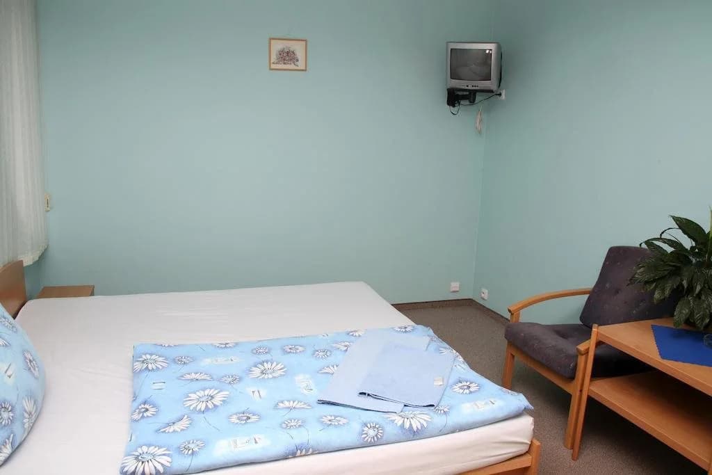 Hotel Mondeo - photo 4