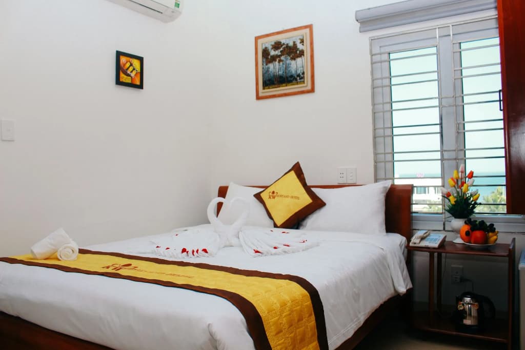 Bostand Hotel - main photo