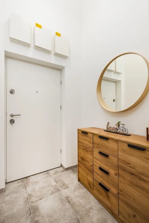 Venus Apartments - Westside Residence - photo 8