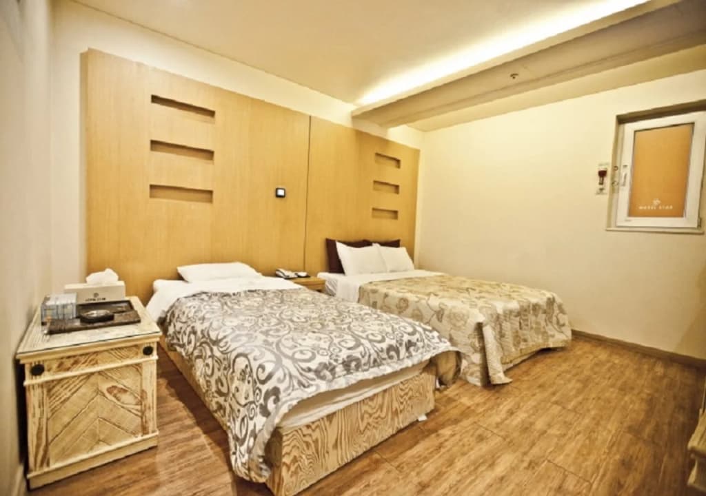 Hotel Star - main photo