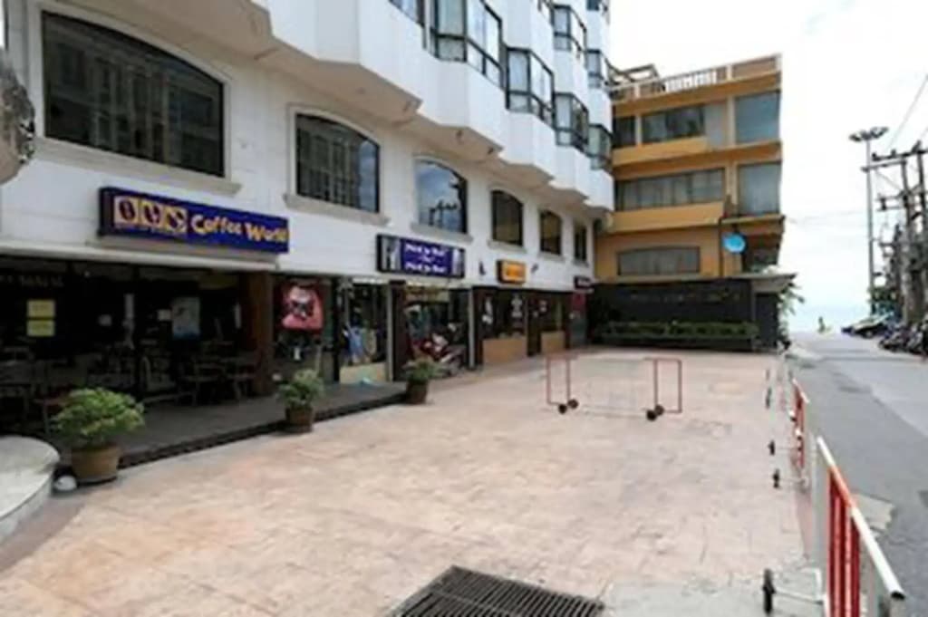 Pattaya Centre Hotel - photo 1