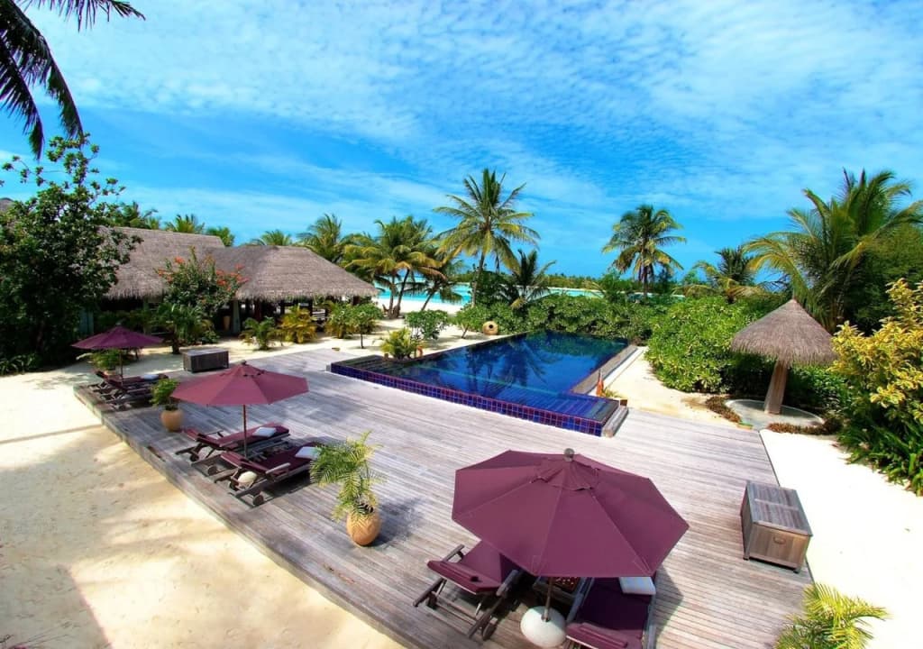 Naladhu Private Island Maldives - photo 11