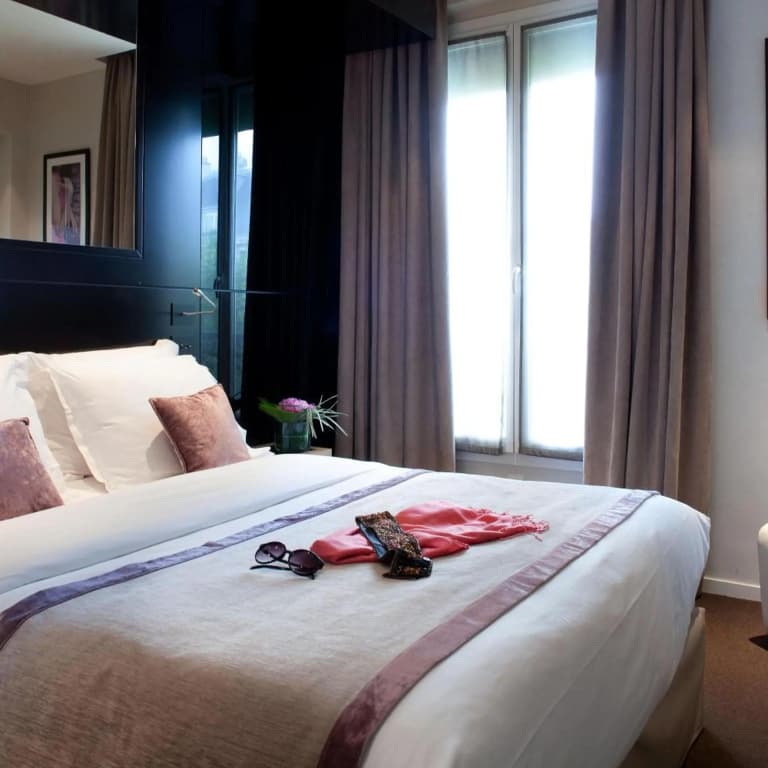 Hotel Marceau Champs Elysees - photo 23