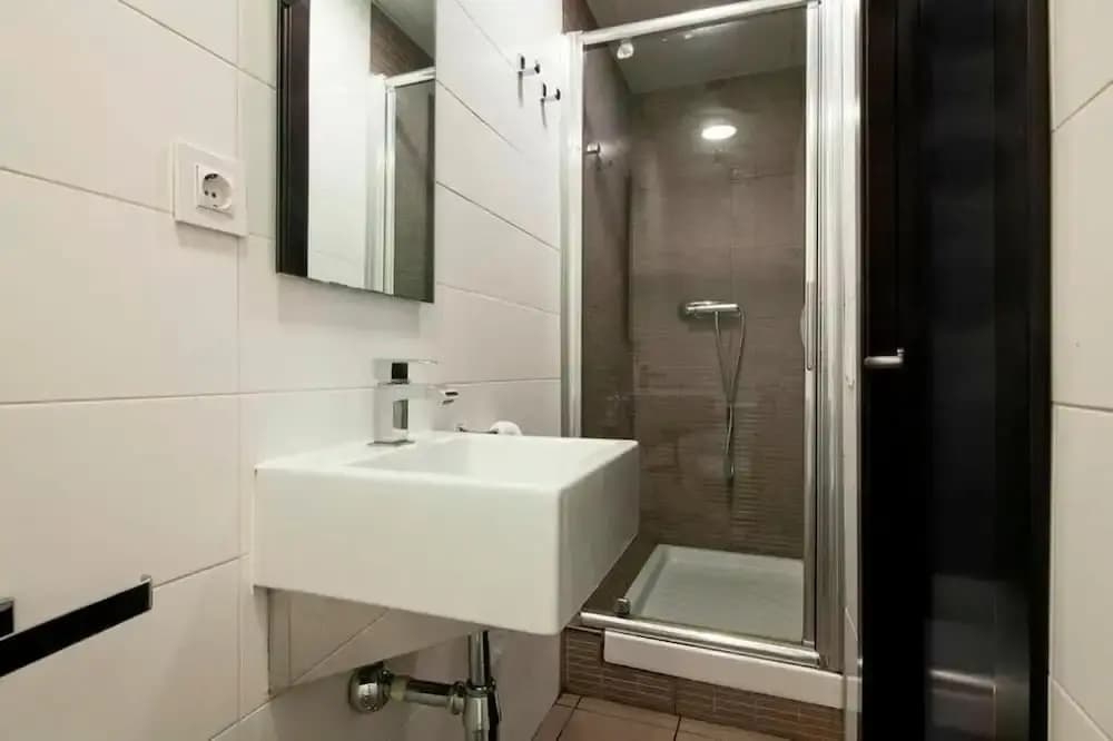 DingDong Putxet Hotel - photo 7
