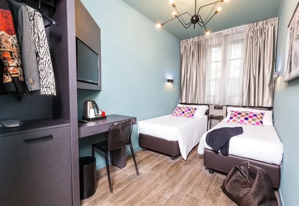 Globus Urban Hotel - photo 3