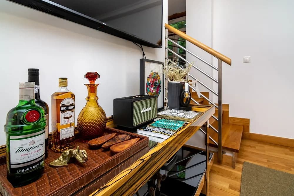 The Explorer's Home - photo 7