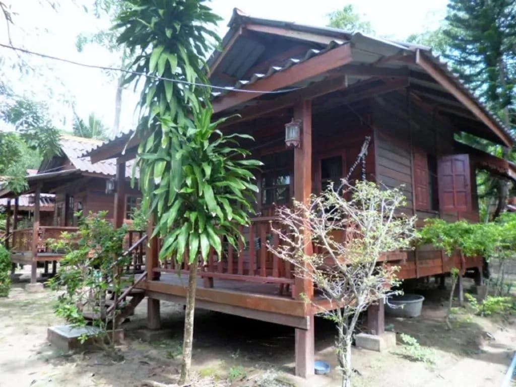 Haad Salad Resort - photo 13
