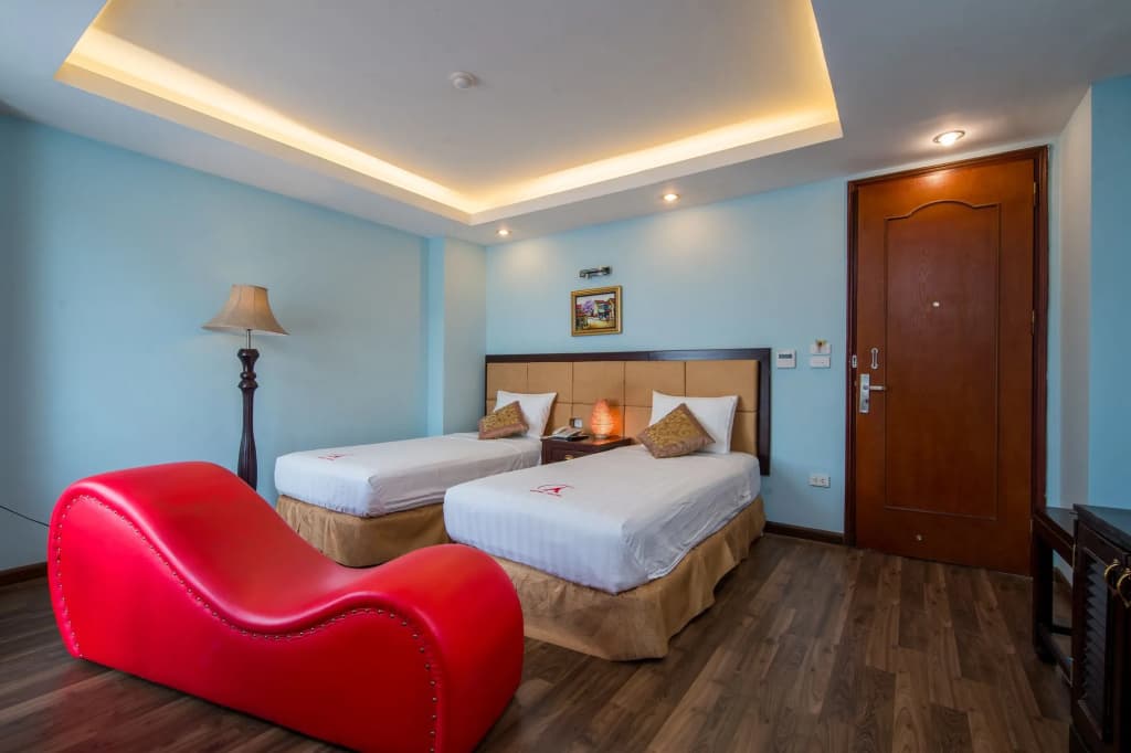 My Hotel - Eiffel Hotel - photo 5