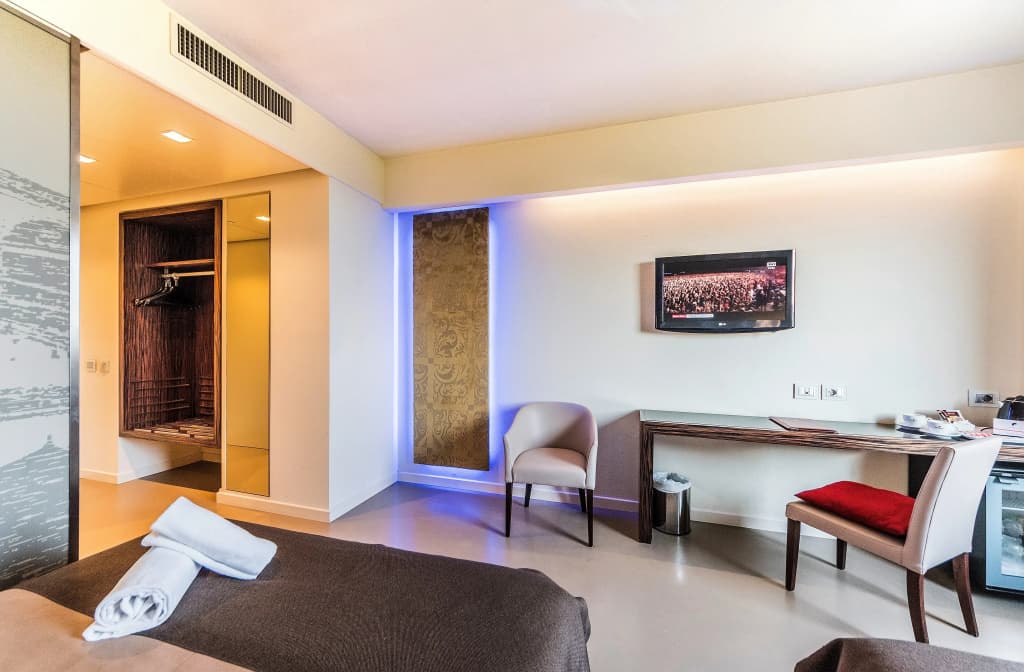 Antony Hotel - photo 26