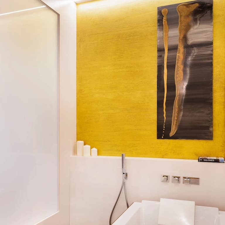 The Avenue 2BR Luxury Unit in Diagonal Ave - photo 8