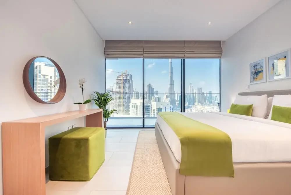 Luxury Apt W Burj Khalifa Vw Dubai Canal Access - photo 3