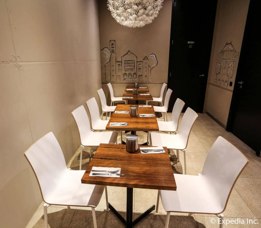 Hotel Cornelisz - photo 17