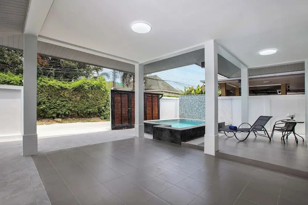 Holiday 2BR Jacuzzi Pool Villa Lancelot3 - photo 20