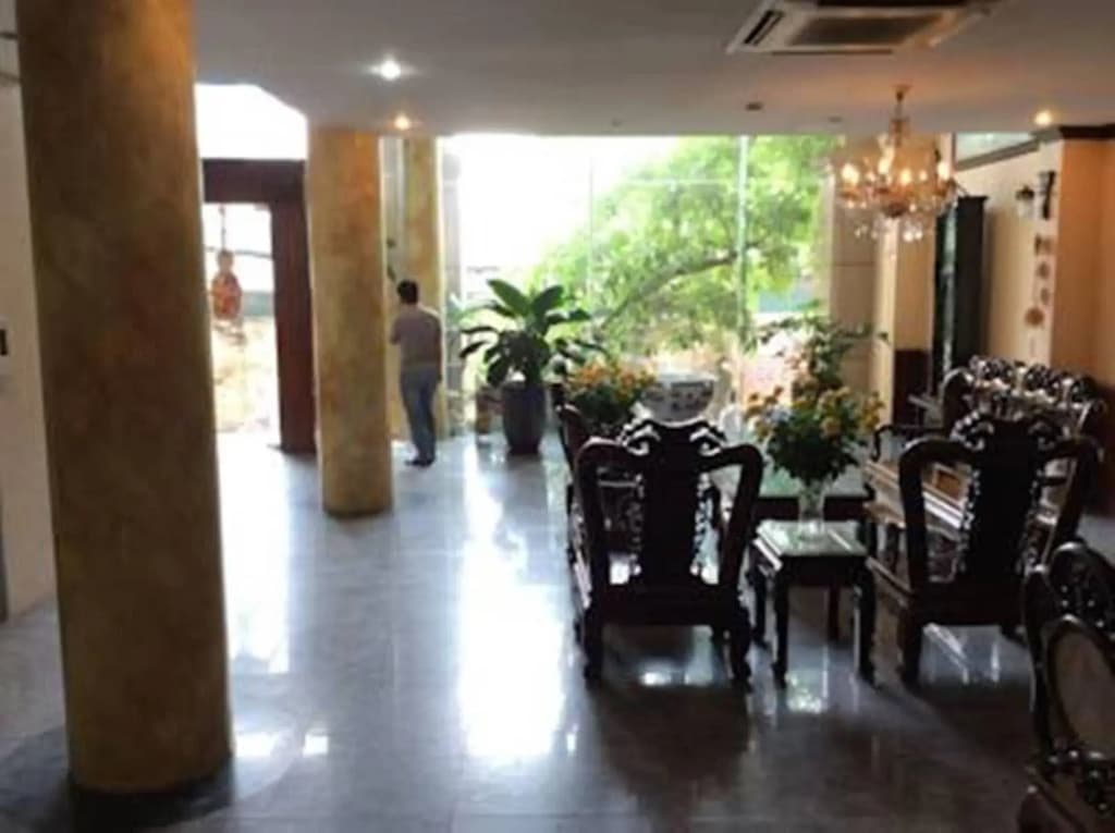 Phuong Thu Hotel - photo 17