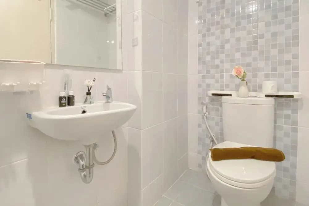 Comfy and Enjoy Studio Room at Tokyo Riverside PIK 2 Apartment - photo 8