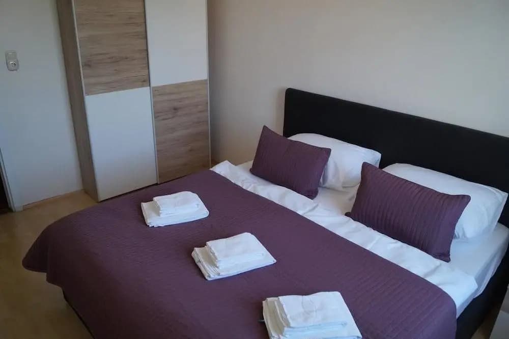 Herbststrasse Apartment - main photo