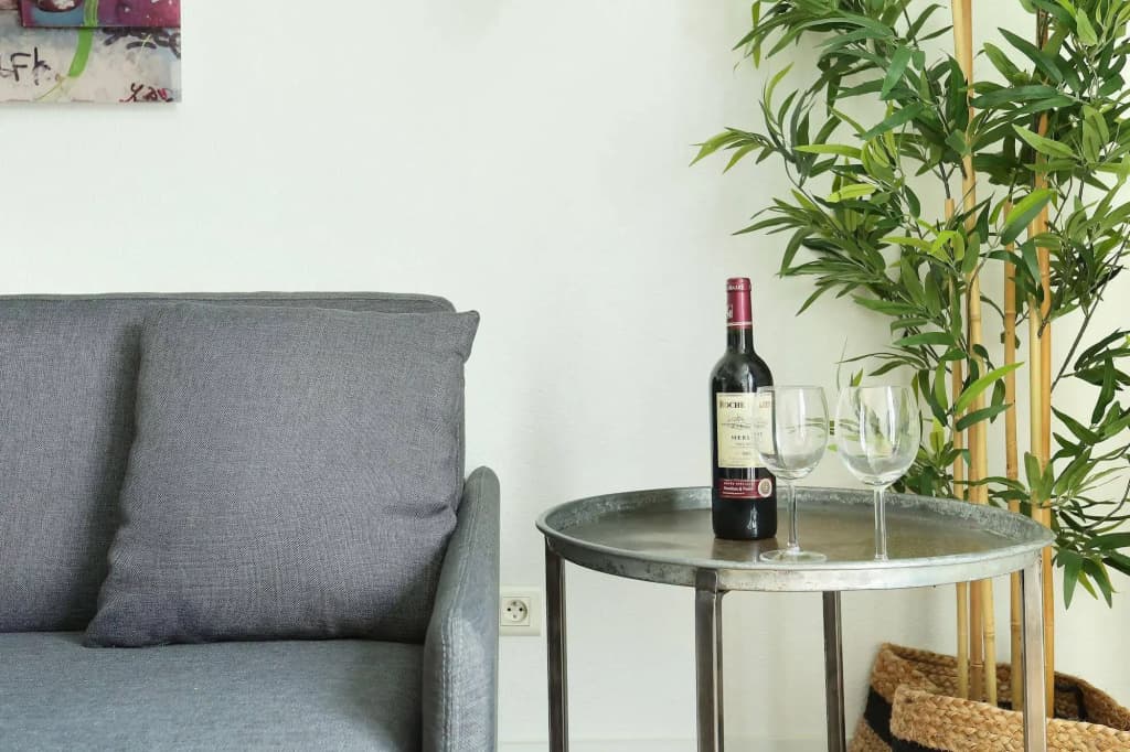 Les Lilas Serviced Apartments - photo 10