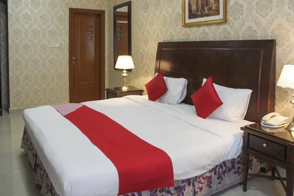 OYO 137 Clifton International Hotel - photo 7