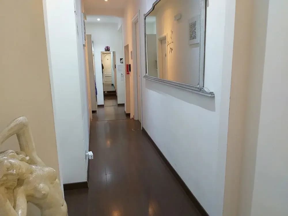 A Home in Rome - photo 14