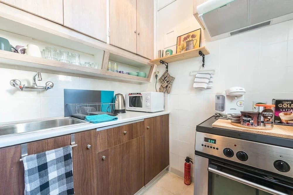 Stylish 1BR Retreat in Central Athens - photo 16
