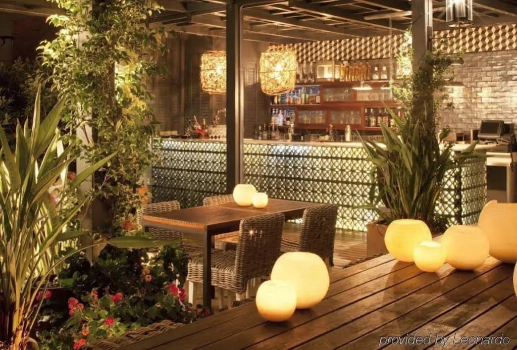 Pulitzer Hotel - photo 14