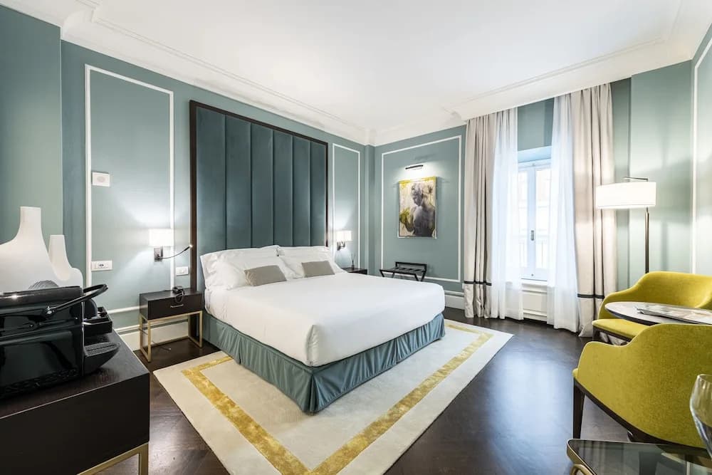 Glimpse Hotel - photo 2