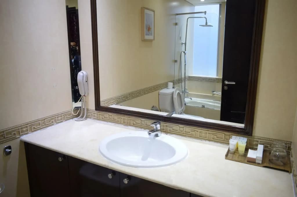 Saraya Corniche Hotel - photo 48